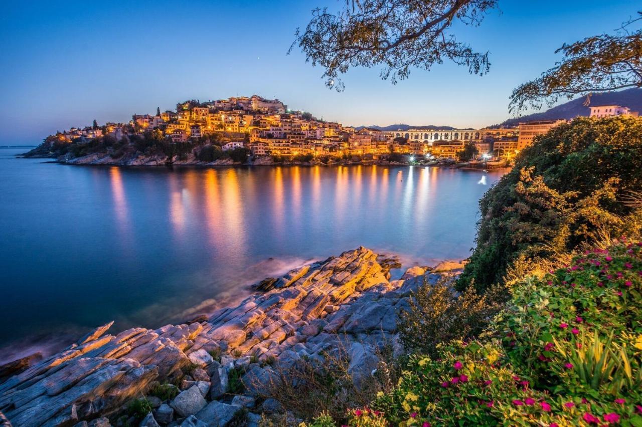Kavala'S Central Apartment Экстерьер фото